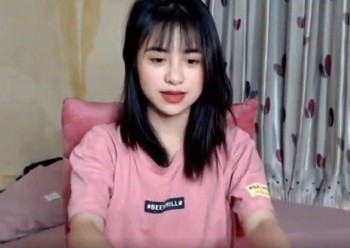 Poster of Cùng người yêu show hàng quá phê