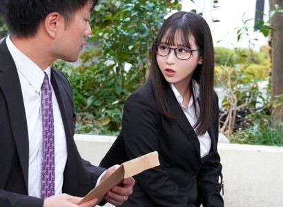 Poster of Cùng sếp đi công tác em thư ký nghiêm túc bộc lộ con người thật của mình