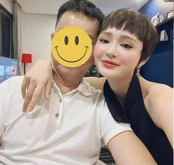 Poster of Hiền Hồ lộ clip bú cu đại gia cực phê