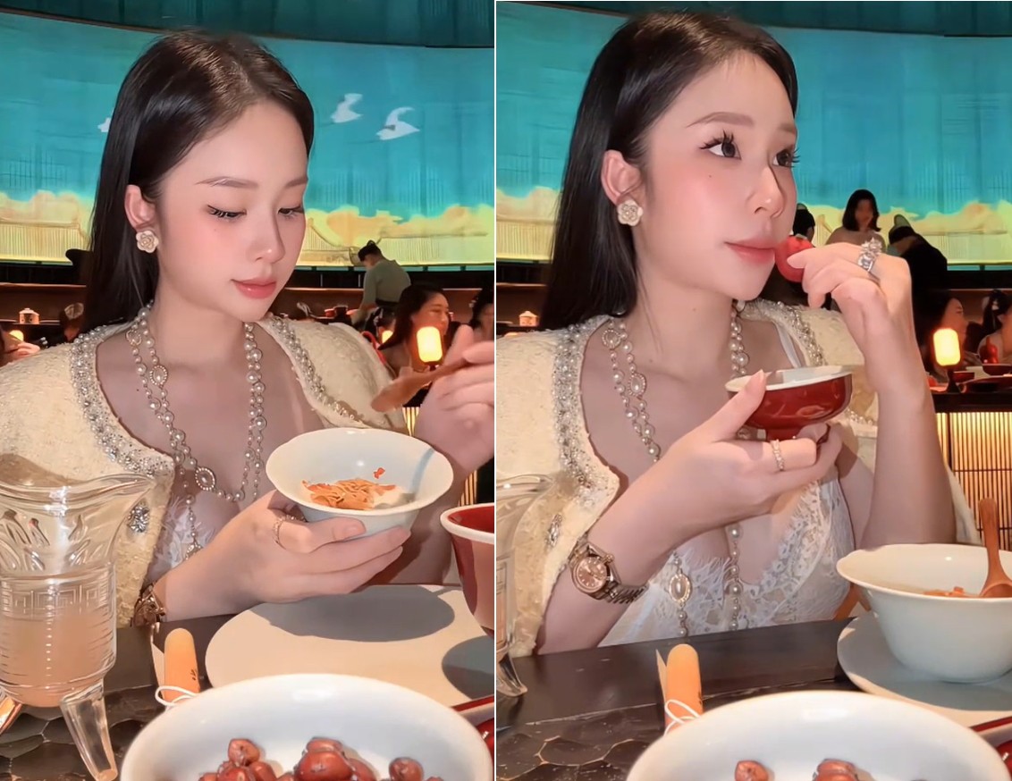 Poster of Lộ clip sex em Thu Hương TikToker lol xinh